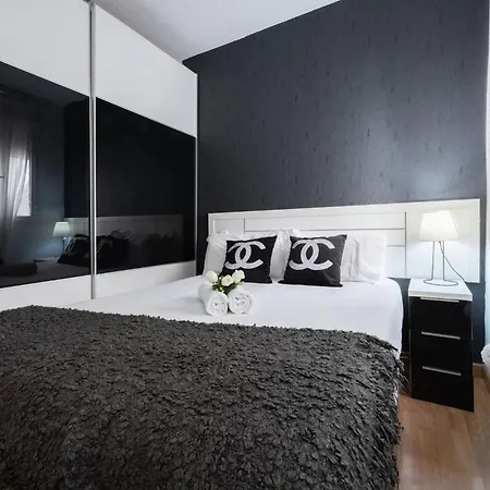 Apartamentos Day Madrid Ildefonso Centro Gran Via Sol Malasana Esterno foto