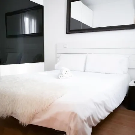 Apartamentos Day Madrid Ildefonso Centro Gran Via Sol Malasana Esterno foto