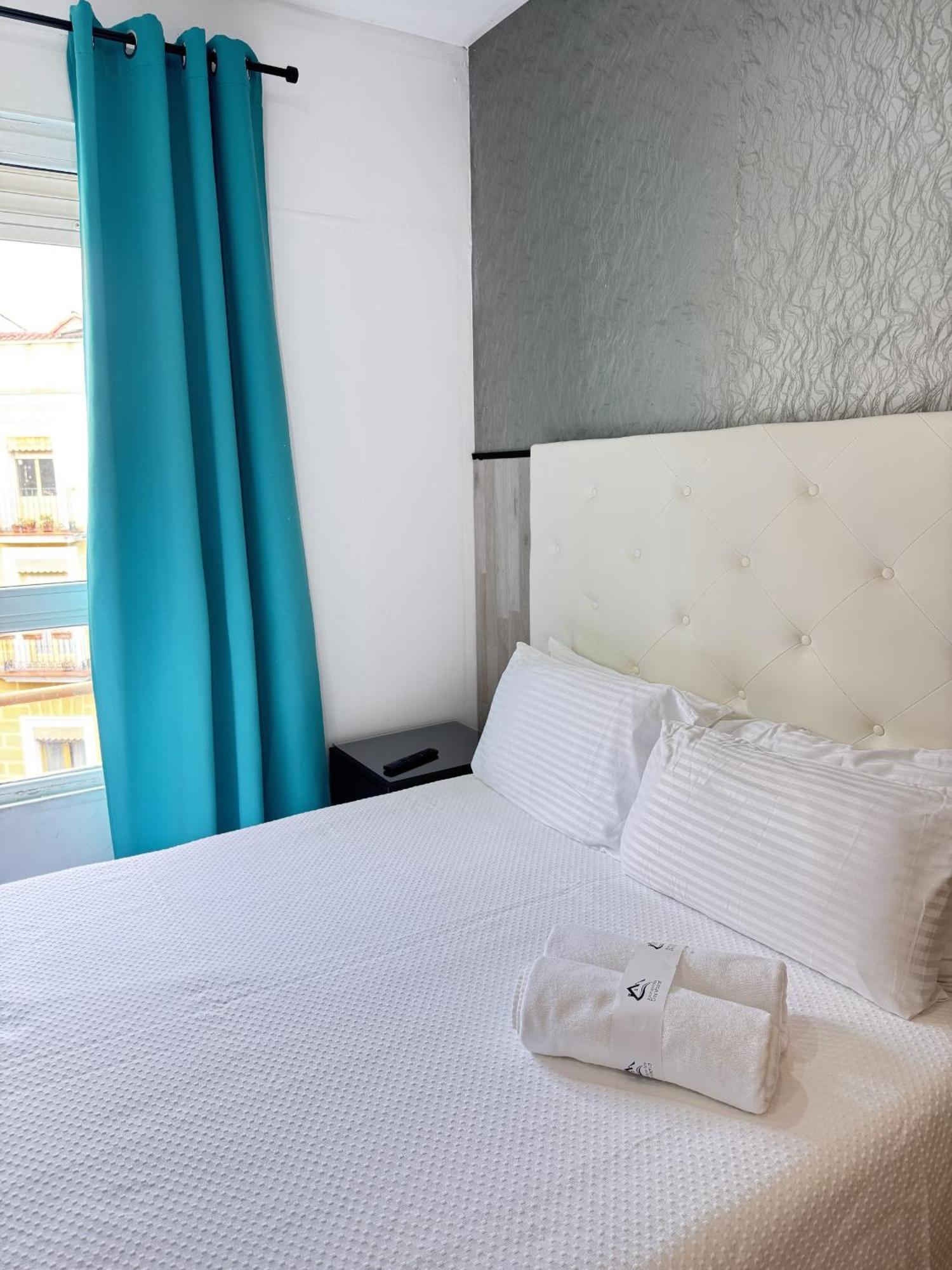 Apartament Day Ildefonso Centro Gran Via Sol Malasana Madrid
